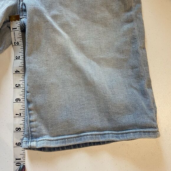 KUT From The Kloth Shorts Catherine Boyfriend Women's Sz 4 Light Wash Bermuda - Picture 6 of 10
